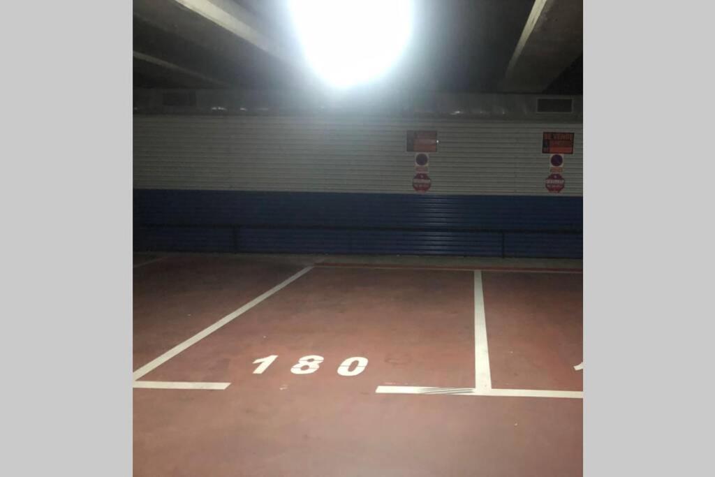 Free Parking, 40 Meters From The Beach, Wi-Fi, Ac 埃斯特波纳 外观 照片