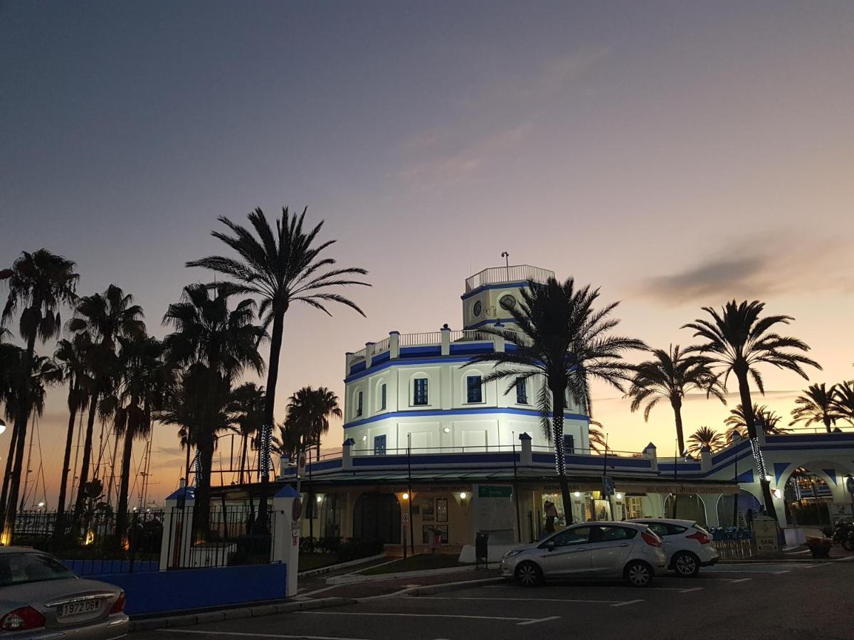 Free Parking, 40 Meters From The Beach, Wi-Fi, Ac 埃斯特波纳 外观 照片