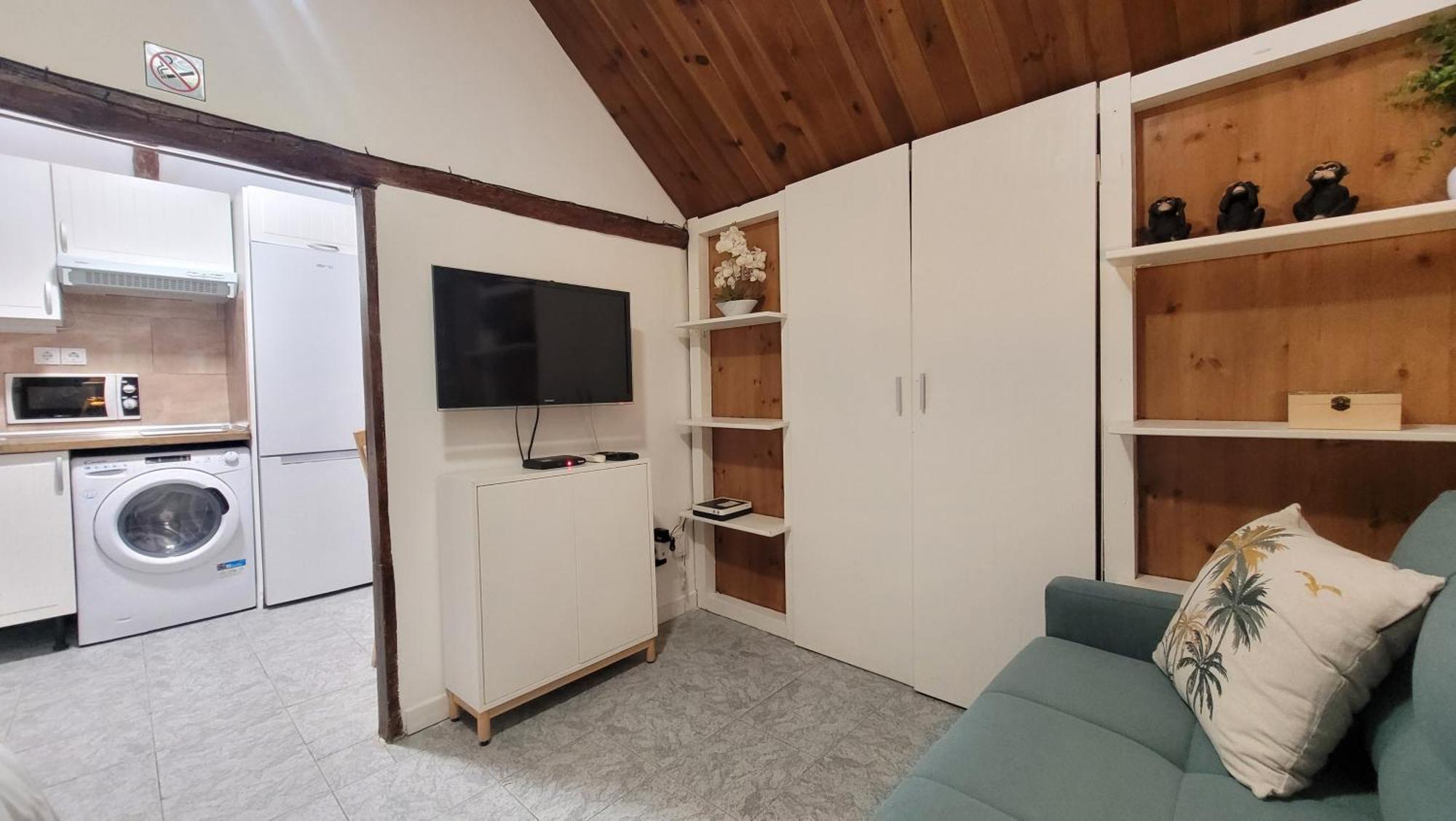 Free Parking, 40 Meters From The Beach, Wi-Fi, Ac 埃斯特波纳 外观 照片